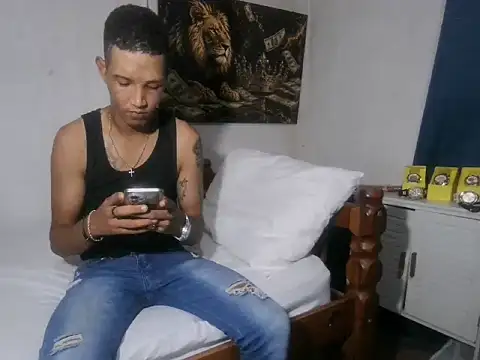badboy_master – webcam-show