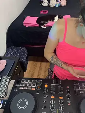 XBODTRIIPX Live XXX Chat
