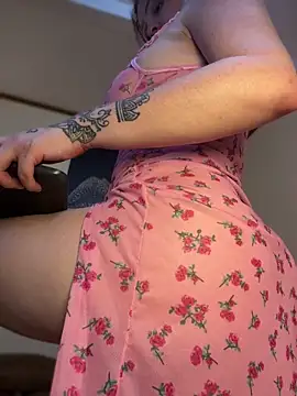 Chat +18 de MarilynSmith01 ao vivo
