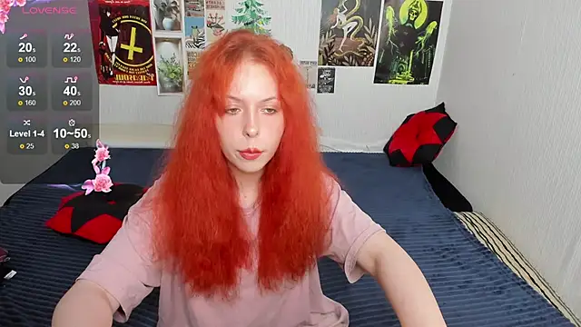 Chat +18 de InfernoKitten ao vivo