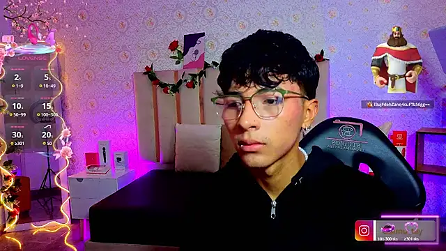 Živý XXX chat osamu_tay