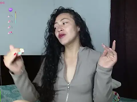 Chat XXX ao vivo de Amitlu_