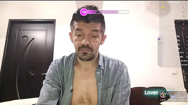 Dale_E Live XXX Chat