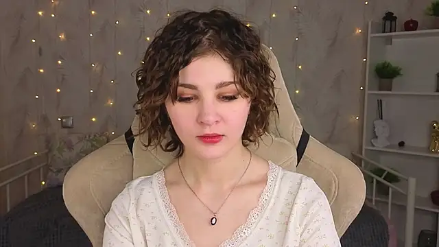 Kira__Fluffy live XXX chat