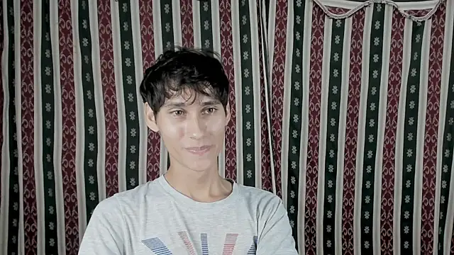 Skinny_Sebas webcam show