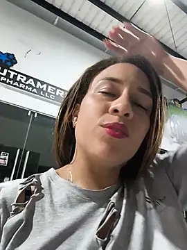 Chat XXX en directo de Nanybaker95