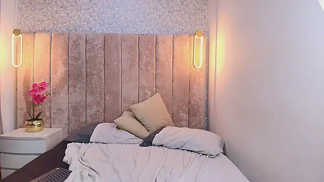 Онлайн чат XXX Lyaa_606