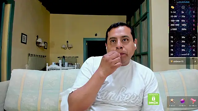 brad_latino ওয়েবক্যাম শো