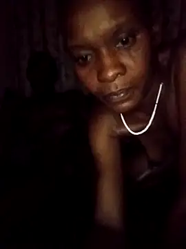 Chat +18 de SexpoAfrica ao vivo