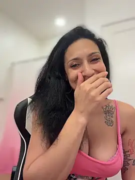 FerrariFrench Chat XXX live