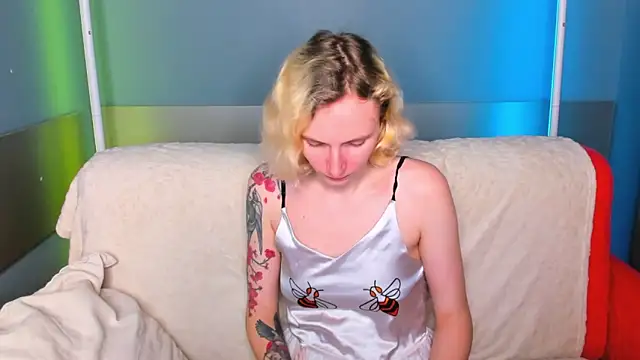 LikiLips Chat XXX in diretta