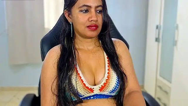 Show de FannyXhot na webcam