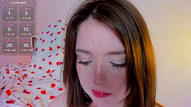 lexxxxxxi – Live XXX-chat