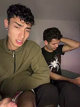 samuel_prrr XXX чат на живо