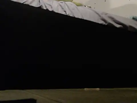 XXX chat uživo modela Lily____