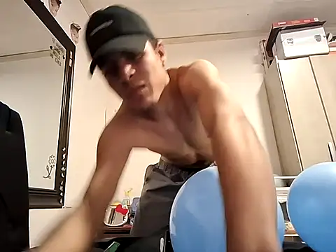 XXX chat uživo modela Stich34p0