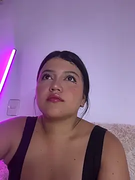 alisson_carolina73 XXX чат на живо