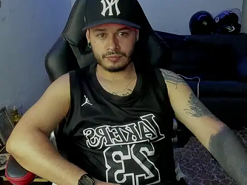 XXX chat uživo modela ragnar_lothbrok777