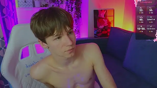 cuMte_boy's Webcam Show
