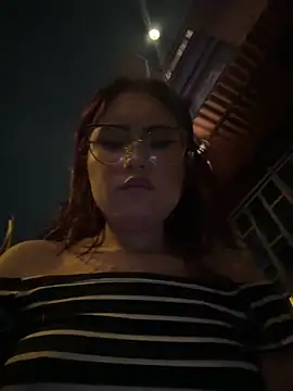 แชท XXX สดของ Alexa_Slave