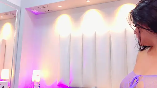 غرفة دردشة KeilyRoss المباشرة