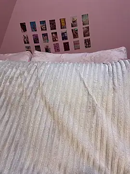 Czat XXX na żywo – Rinamay_