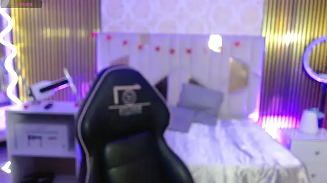 Živý XXX chat Cloee_tay1