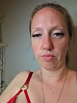 SweetGermanAlina Live XXX-Chat