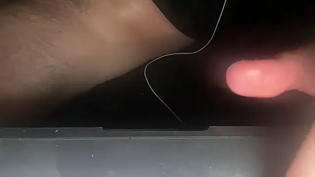 Tommy-Salami: вебкам-шоу