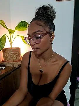 BiiancaEstradaa Chat XXX in diretta