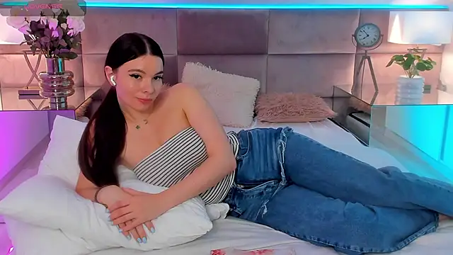 Онлайн чат XXX MiaMuse