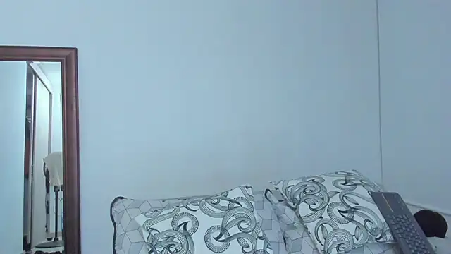 KingLevi01 élő XXX-chatje