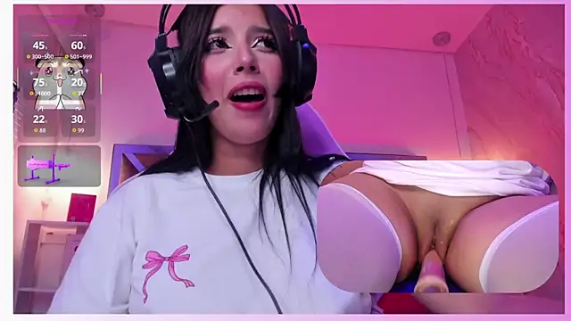 Онлайн чат XXX SweetieCloe_