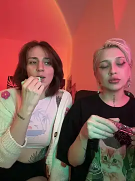 Dooubletroublee Webcam show