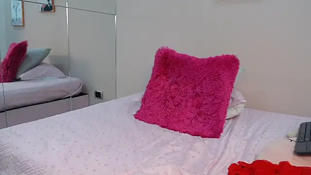 zooombee Live XXX Chat