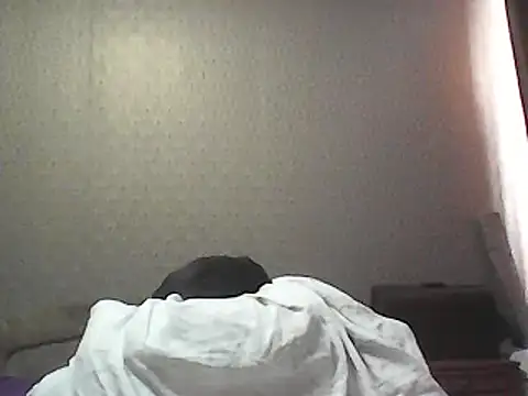 Alexia64231 即時 XXX 聊天