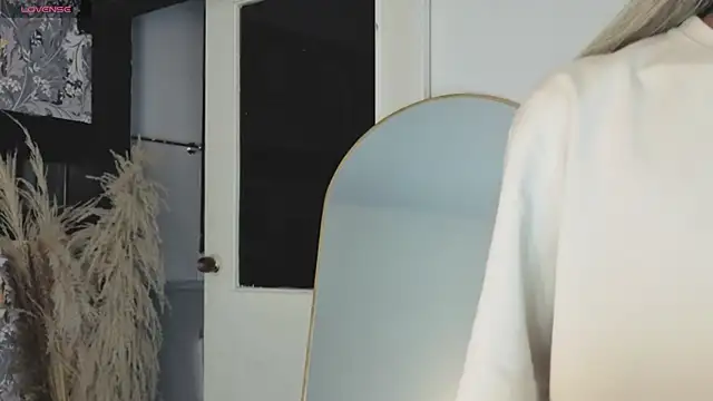 megan_lenon Adlı Modelin Web Kamerası Şovu