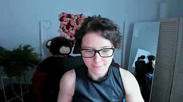 XXX chat uživo modela AureliaGleam