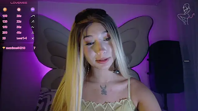 Ariana_bb Chat XXX in diretta