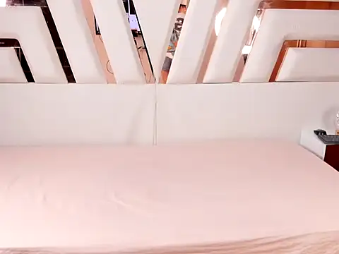 MiaKleinX 라이브 XXX 채팅