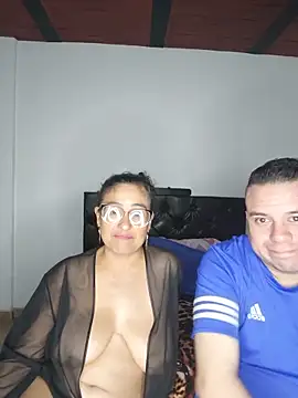 Aurora_levi's Live XXX Chat