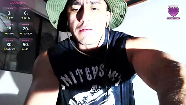 willian_m777 Live XXX Chat