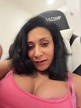 XXX chat uživo modela FerrariFrench