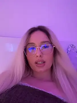 mollyxxx – Kamerová šou