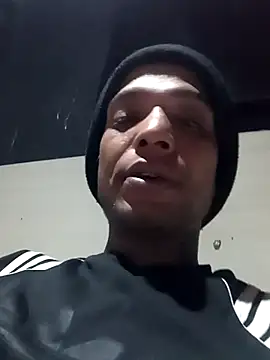 Gzinho69ik Webcam-Show