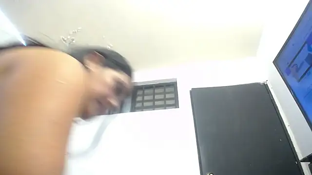 Czat XXX na żywo – Naomy_Reiden