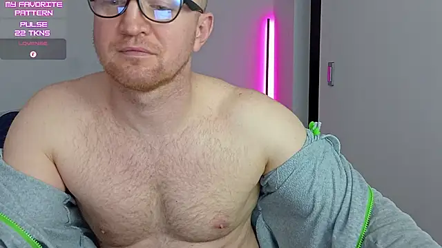XXX chat uživo modela kevintyler69