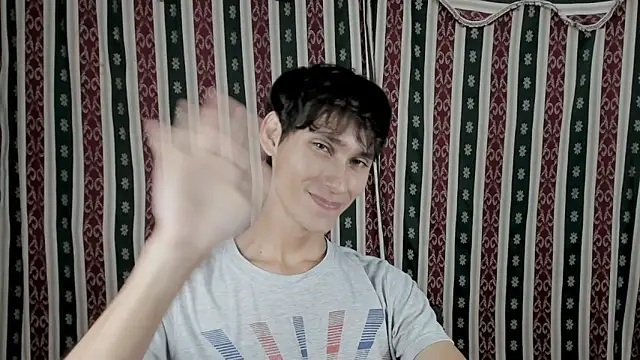 Skinny_Sebas Webcamshow