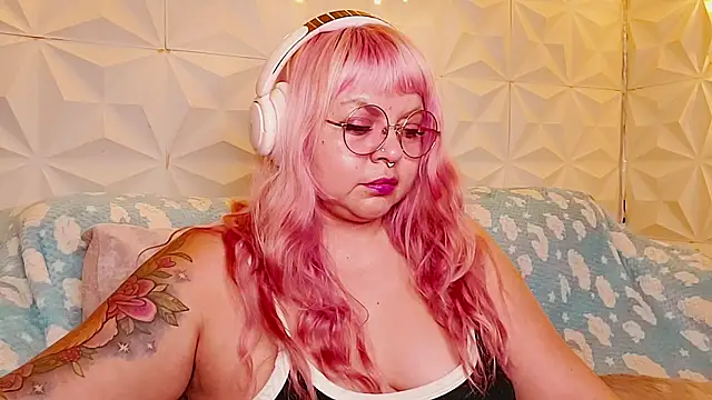 Chat XXX en directo de Satyn_doll