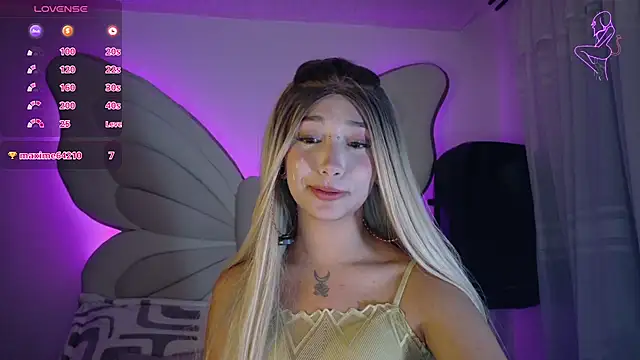 Ariana_bb's Live XXX Chat